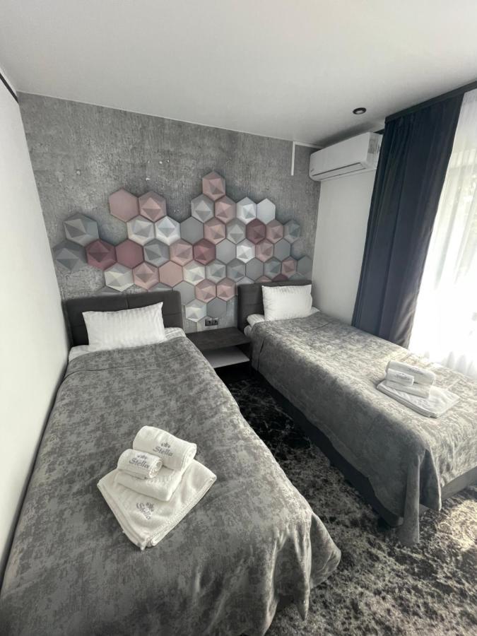Stella Hotel Ternopil Exterior foto